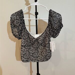 Abound Black & White Leopard-Print Puff Sleeve Crop Top